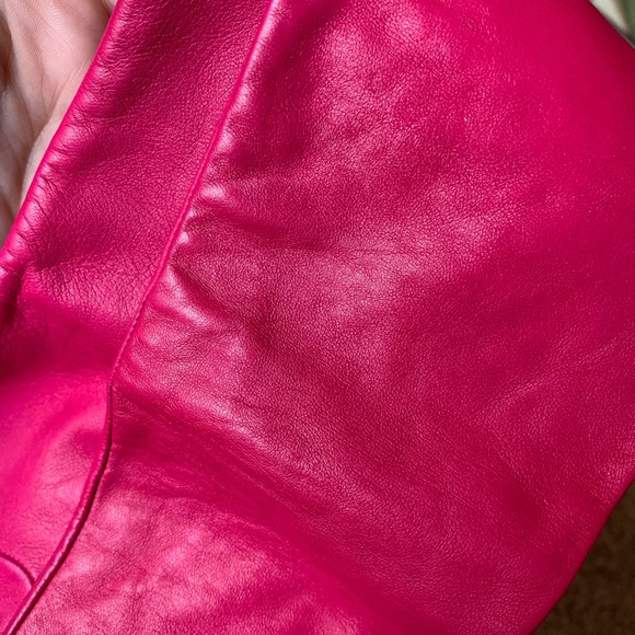 Long Fuschia Pink Kid Leather Gloves silk lined - Picture 3 of 5